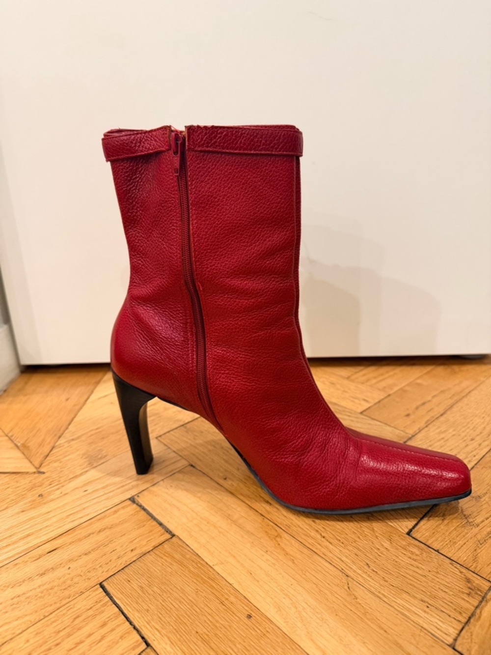 Pazzo Garda Leather Heeled Boots Size 11 – Red, Made in Brazil, Pointed Toe